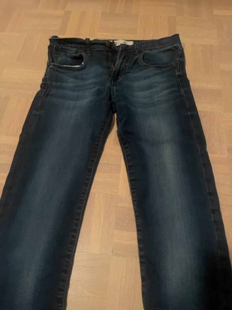 Levi's jeans slimfit 16 jaar NIEUWSTAAT, Enfants & Bébés, Pantalon, Garçon, Enlèvement ou Envoi, Comme neuf