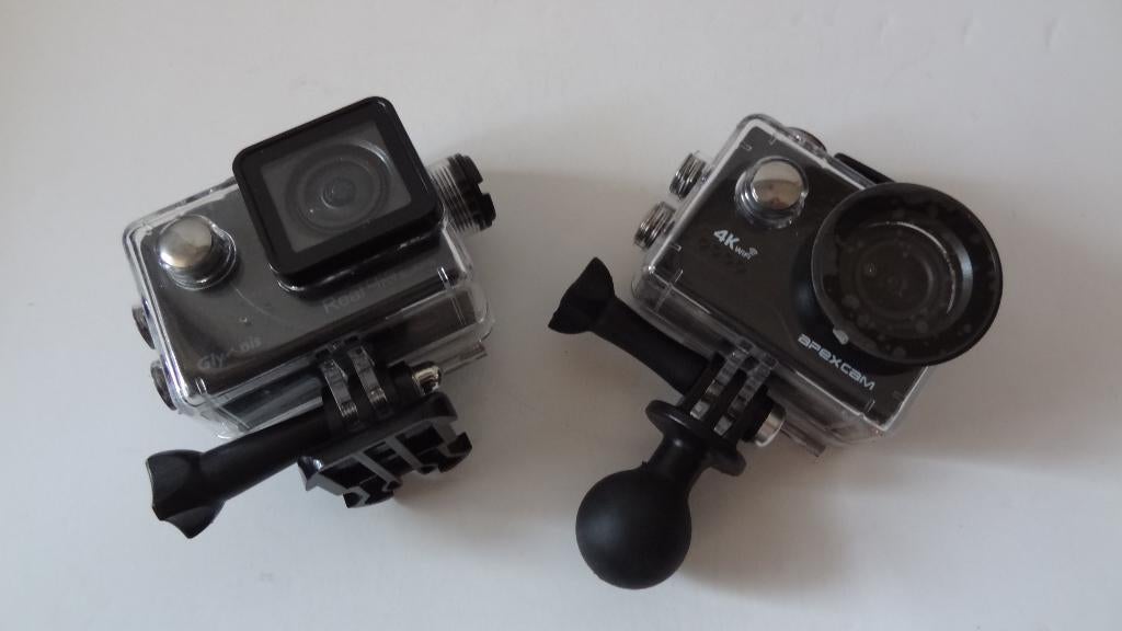 Deux actioncam 4K avec accessoires - prix réduit: 50 euros, Ophalen, Gebruikt