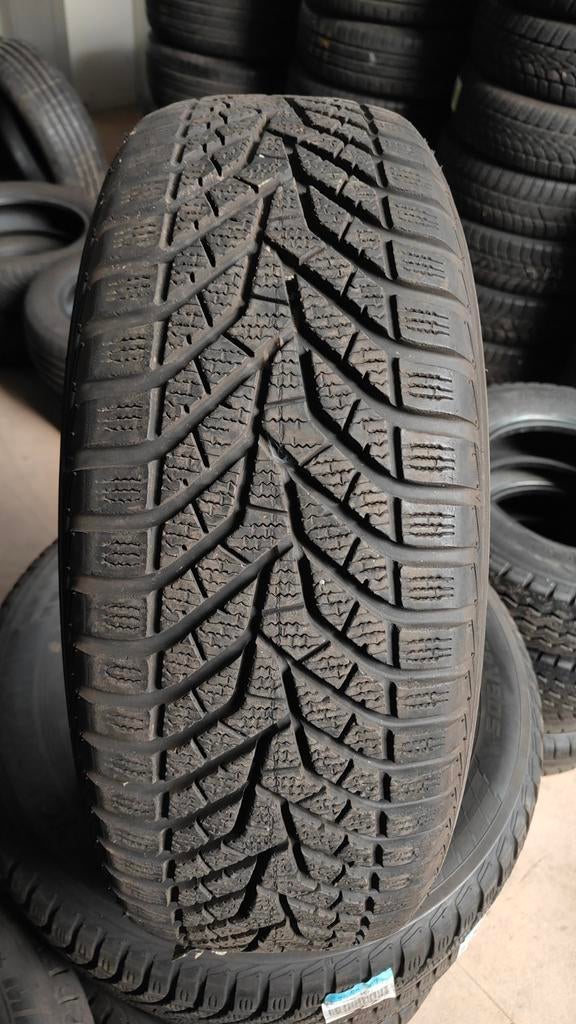 225/60r16 Yokohama 45€ per stuk met montage en balanceren, Ophalen