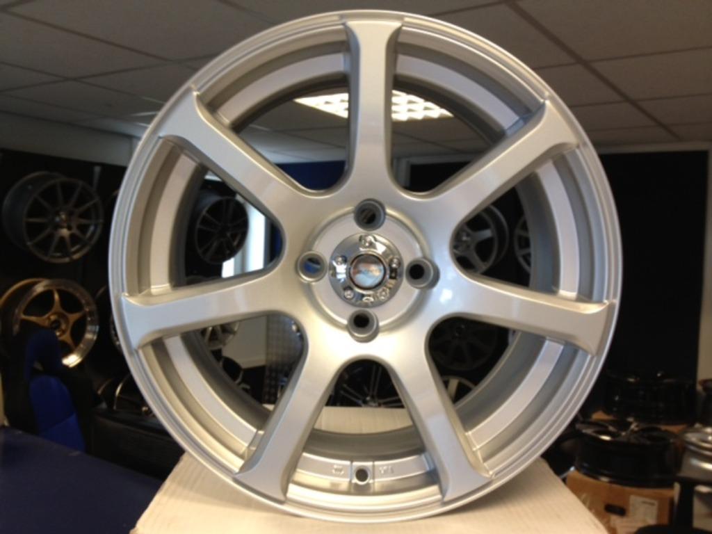 IN STOCK: NIEUWE set 16 inch 4x100 aluminium sportvelgen, Autos : Pièces & Accessoires, Neuf, Enlèvement ou Envoi, 16 pouces, Pneus été