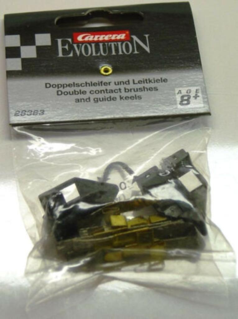 CARRERA 26363 EVOLUTION 1/32 SCALE BRUSHES & GUIDES 1/32 SLO, Racebaan, Carrera, Nieuw, Ophalen of Verzenden