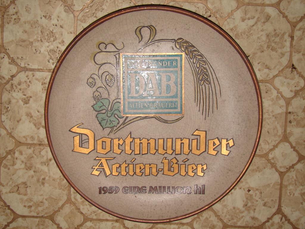 Bierschaal Dortmunder Actien Bier jubileum, Collections, Enlèvement, Comme neuf, Panneau, Plaque ou Plaquette publicitaire, Autres marques