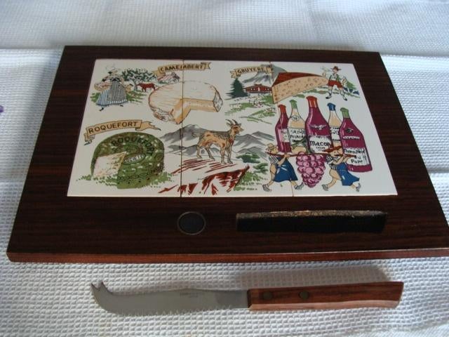 plateau à fromage en céramique avec couteau, neuf, vintage, Enlèvement ou Envoi, Neuf, Rectangulaire, Autres matériaux