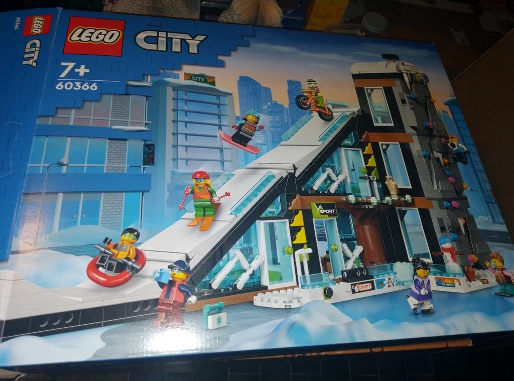 Lego skipiste met klimmuur 60366, Ophalen of Verzenden, Zo goed als nieuw, Lego