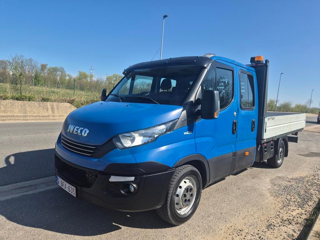 Iveco 3L, Autos, Camionnettes & Utilitaires, Achat, Entreprise, Noir, Diesel