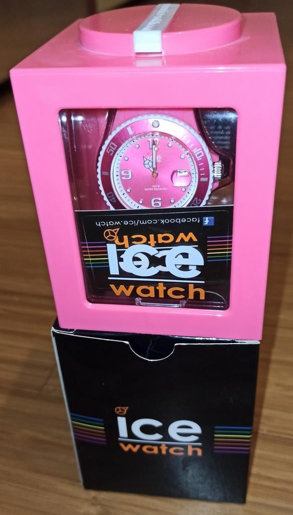 IJshorloge, Handtassen en Accessoires, Horloges | Dames, Ophalen of Verzenden, Nieuw, Polshorloge, Swatch