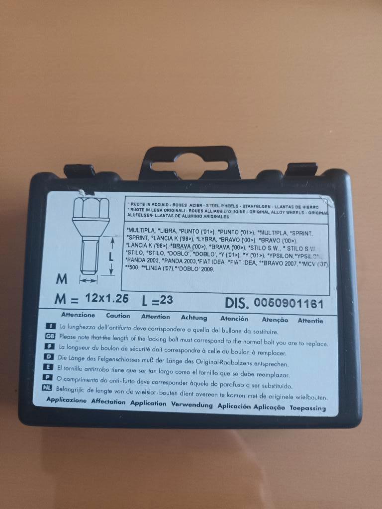 Anti diefstal bouten Fiat..., Ophalen, Banden en Velgen