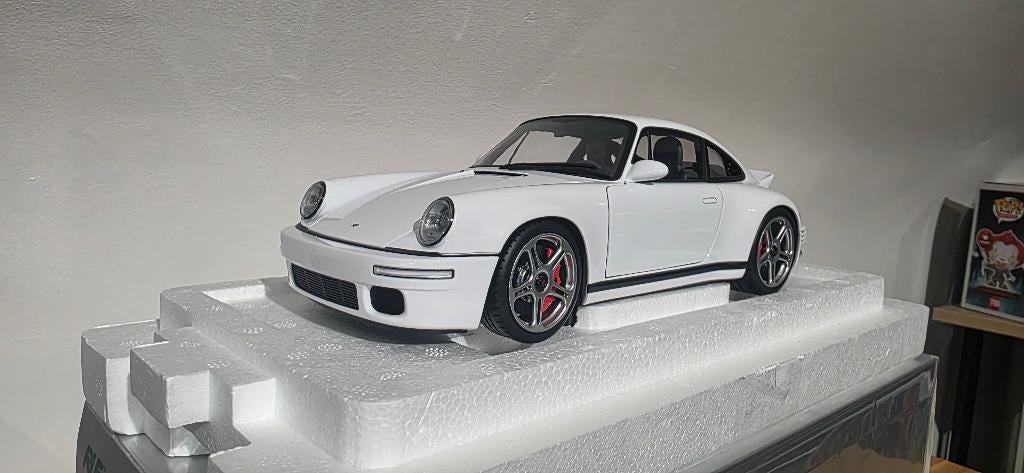 Porsche RUF SCR Année 2018 blanche 1:18 Presque réelle, Enlèvement ou Envoi, Comme neuf, Voiture, Autres marques