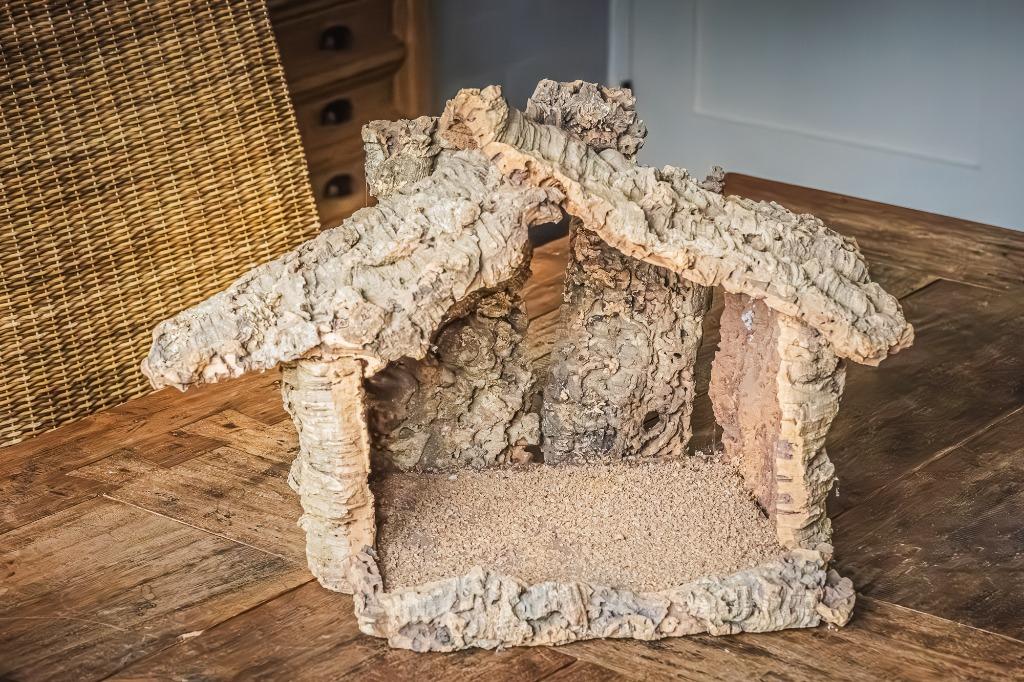 Kerststal uit kurk, Ophalen, Gebruikt