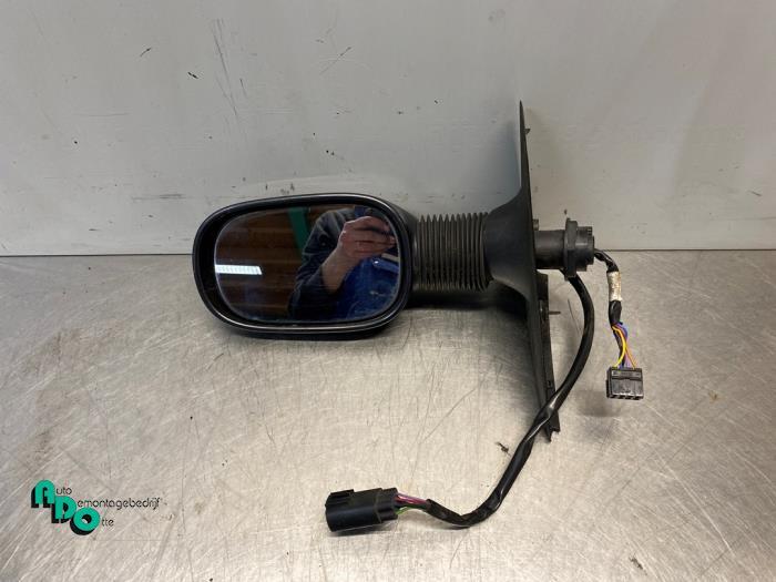 Buitenspiegel links van een Ford Street Ka (Street Ka 03-), Gebruikt, -, -, Ophalen of Verzenden