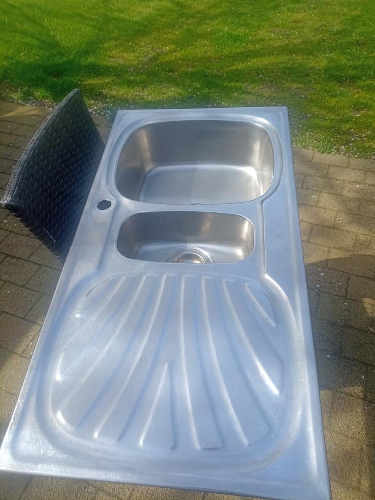 Inox wasbak voor keuken, Ophalen