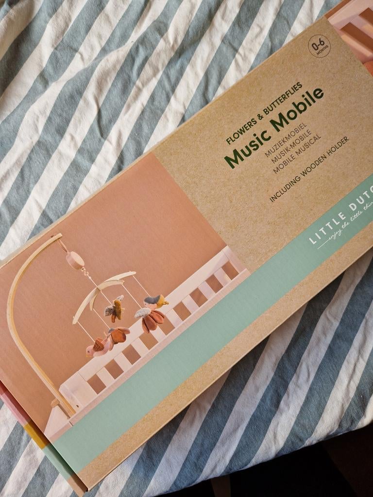 Muziek mobile, Ophalen