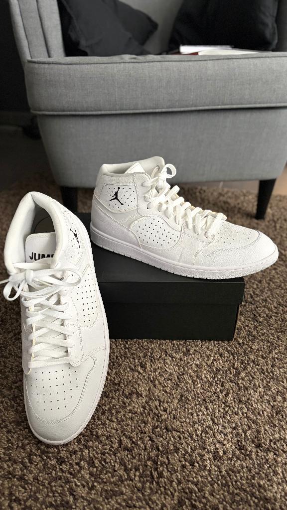 Nike Jordan access quasi neuves 49,5, Comme neuf, Enlèvement, Blanc, Jordan