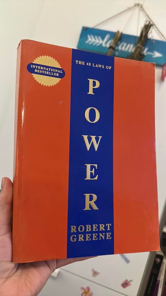 Robert Greene - The 48 Laws Of Power, Boeken, Ophalen of Verzenden, Robert Greene