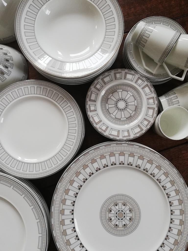 Villeroy Boch La Classica Contura 6 pers. uniek luxe servies, Huis en Inrichting, Keuken | Servies, Nieuw, Compleet servies, Porselein