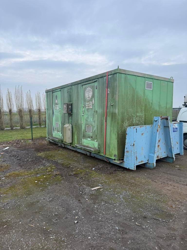 Milieu container, Zakelijke goederen, Ophalen