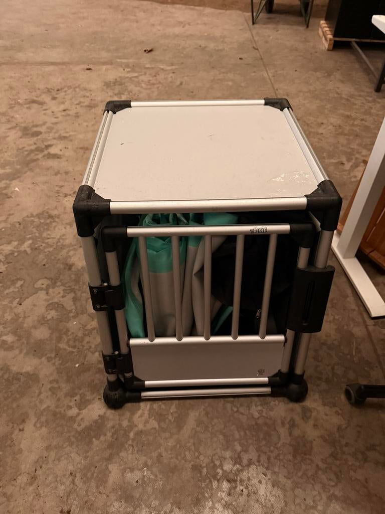 Cage pour chien pour voiture, Enlèvement, Comme neuf