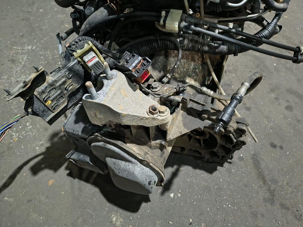 Ford Fiësta 6 1.5 Tdci BA6R7002AB Versnellingsbak, Gebruikt, Ford, ., Ophalen of Verzenden