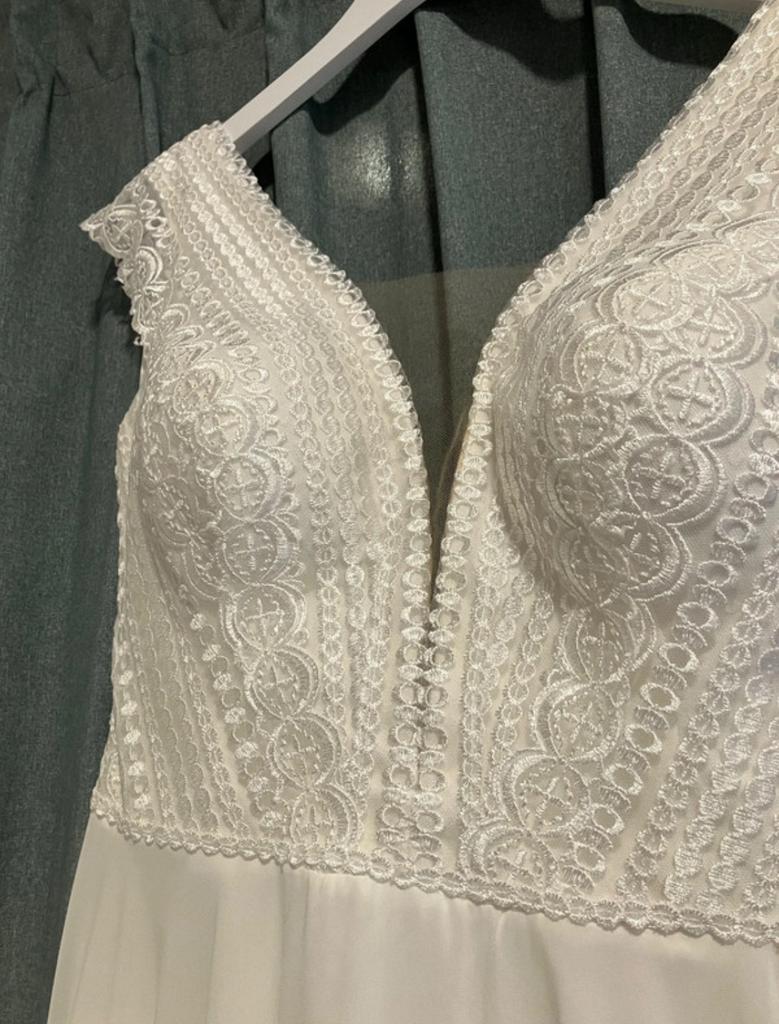 Trouwjurk - herve paris remake - Bente, Kleding | Dames, Ophalen, Trouwjurk