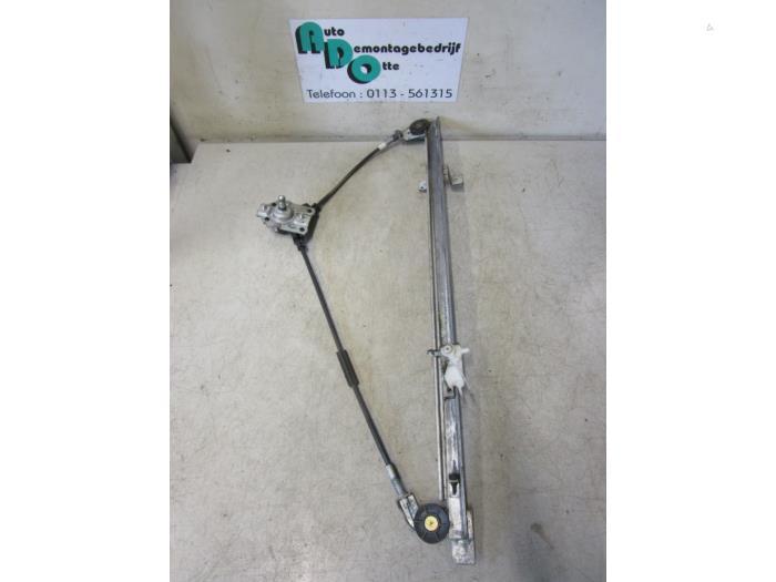 Mécanique vitre 2portes avant gauche d'un Fiat Ducato, -, 3 mois de garantie, Utilisé, Fiat