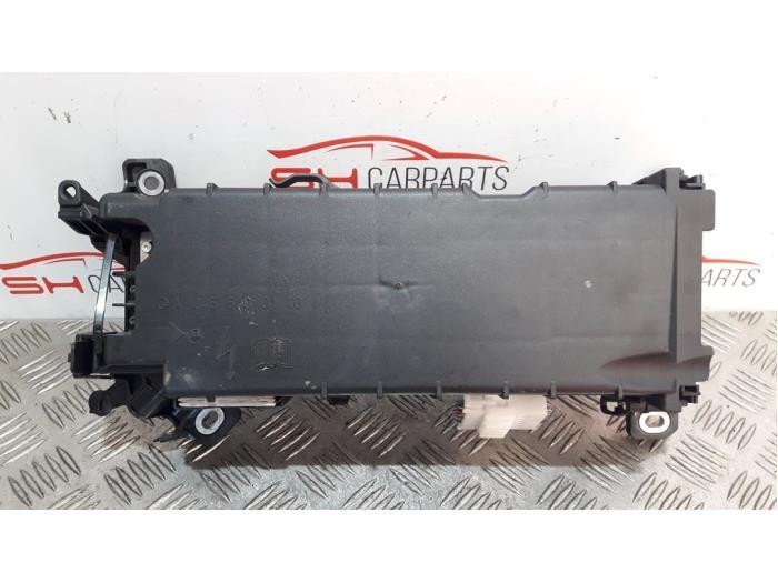 Zekeringkast van een Mercedes A-Klasse, Auto-onderdelen, Elektronica en Kabels, Gebruikt, -, Ophalen of Verzenden, -