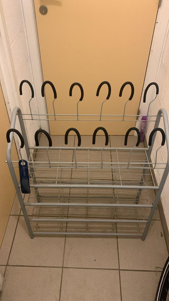 Étagère a chaussures avec porte-souliers, Ophalen, Zo goed als nieuw
