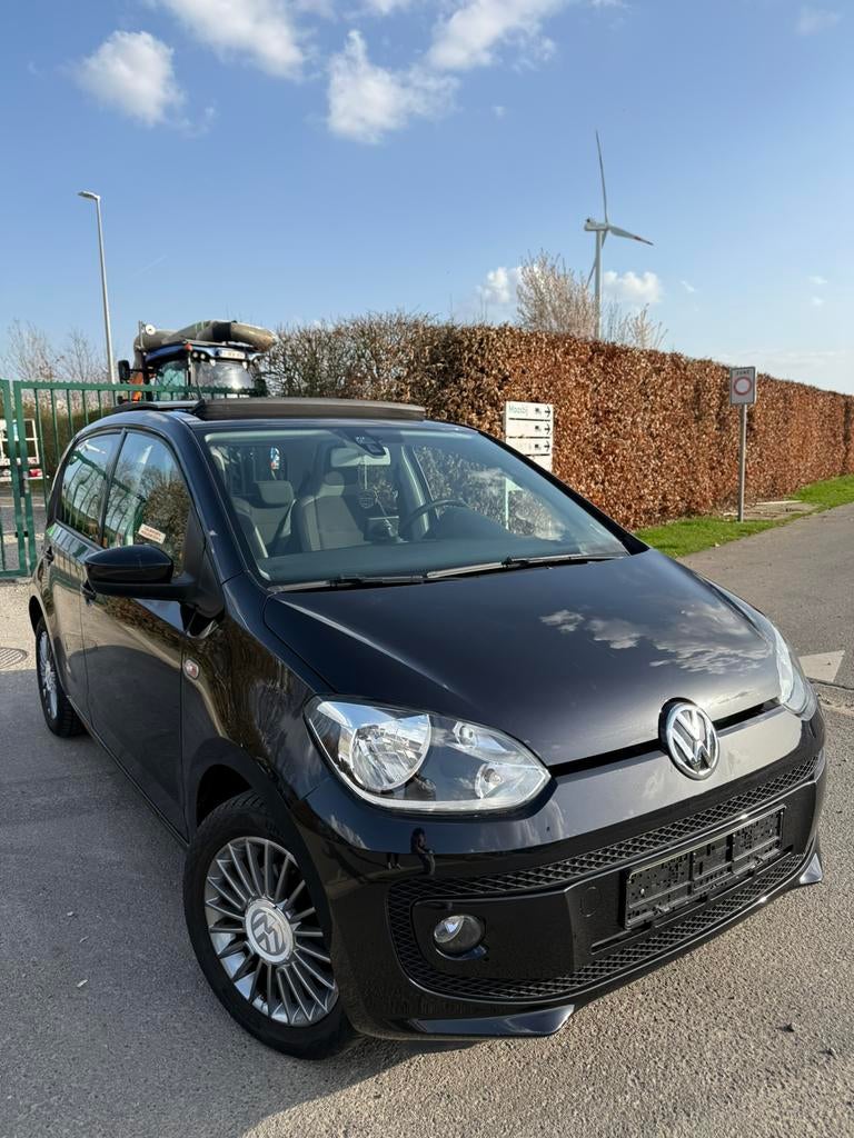 VW UP Highline *Toit panoramique *Automatique* *Climatique*, Autos, Volkswagen, Euro 5, Achat, Up!, Capteur de lumière