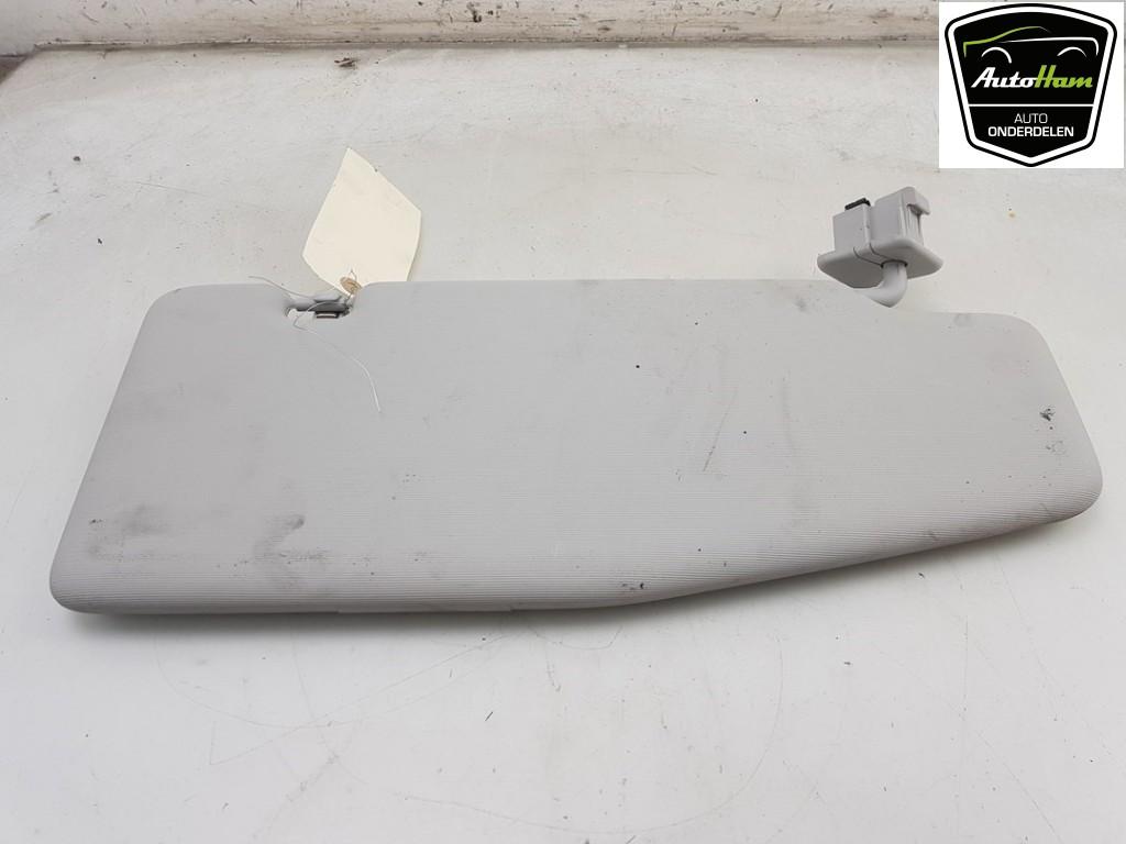 ZONNEKLEP Volkswagen Caddy Cargo V (SBA / SBH), Gebruikt, Volkswagen