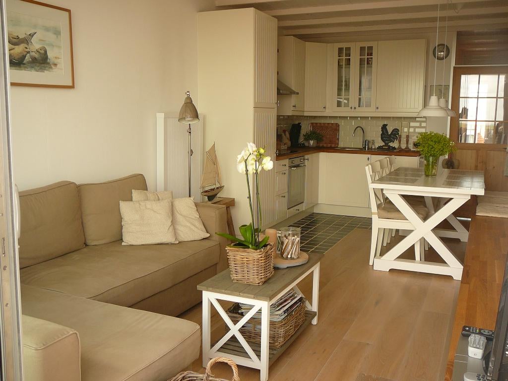 Cosy vakantie appartement te huur Nieuwpoort/max. 6 pers, Internet, 2 slaapkamers, Antwerpen of Vlaanderen, Appartement