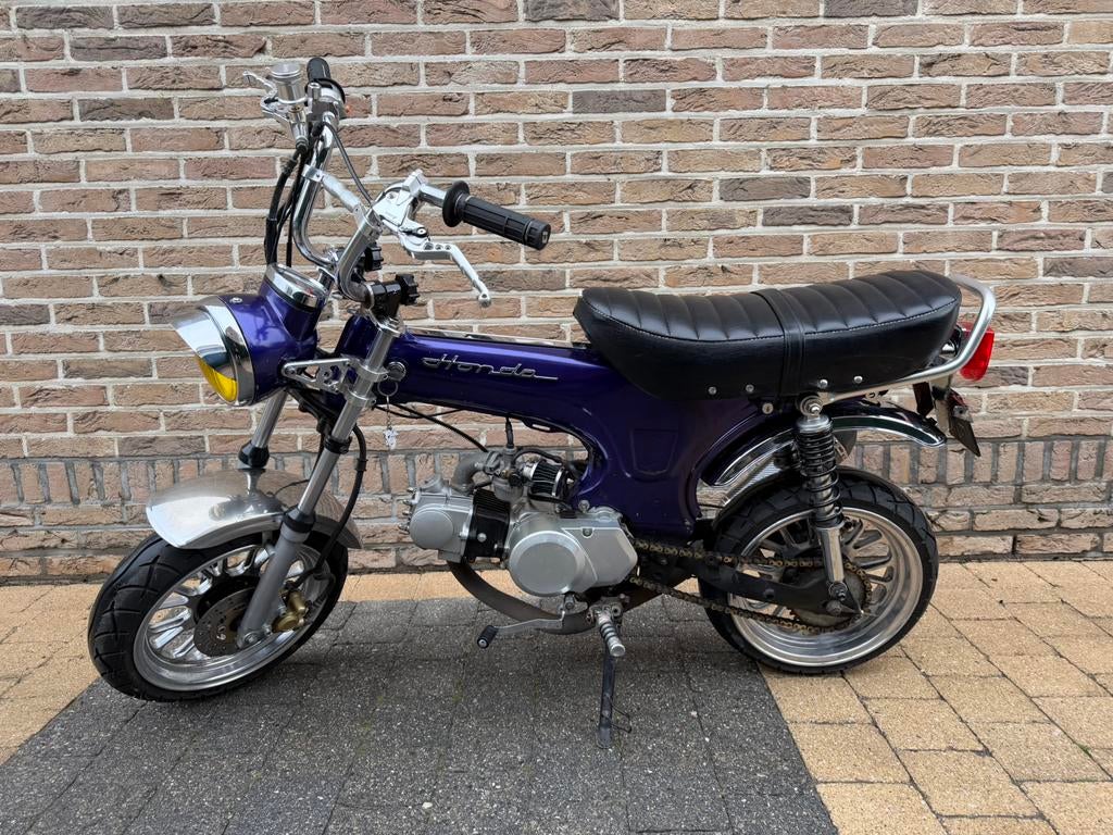 Dax A klasse, Fietsen en Brommers, Ophalen, Zo goed als nieuw