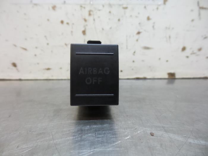 Schakelaar van een Volkswagen Polo (Polo 01-), Gebruikt, -, Volkswagen, -