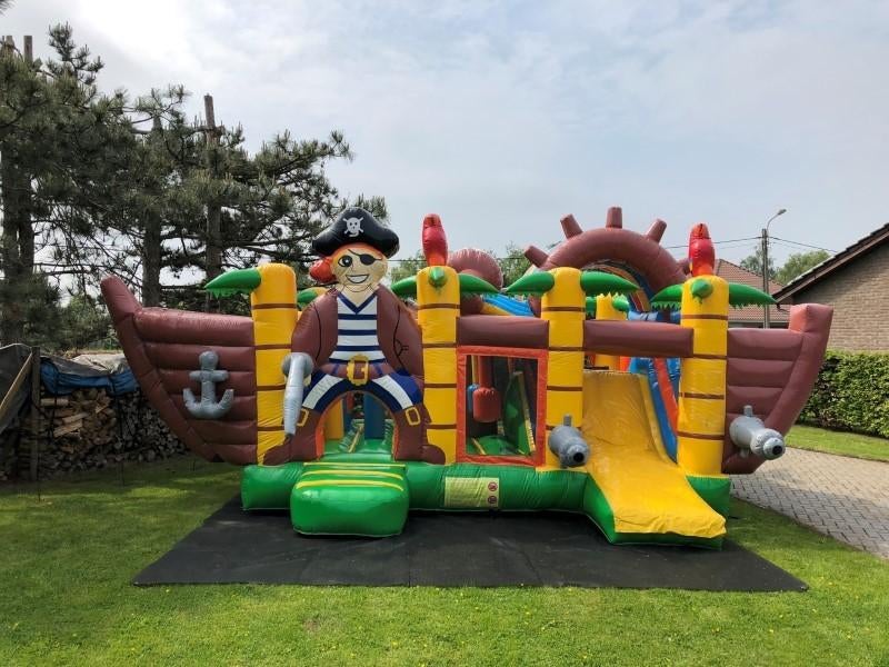 prachtig springkasteel "piratenboot" te koop, Ophalen, Gebruikt