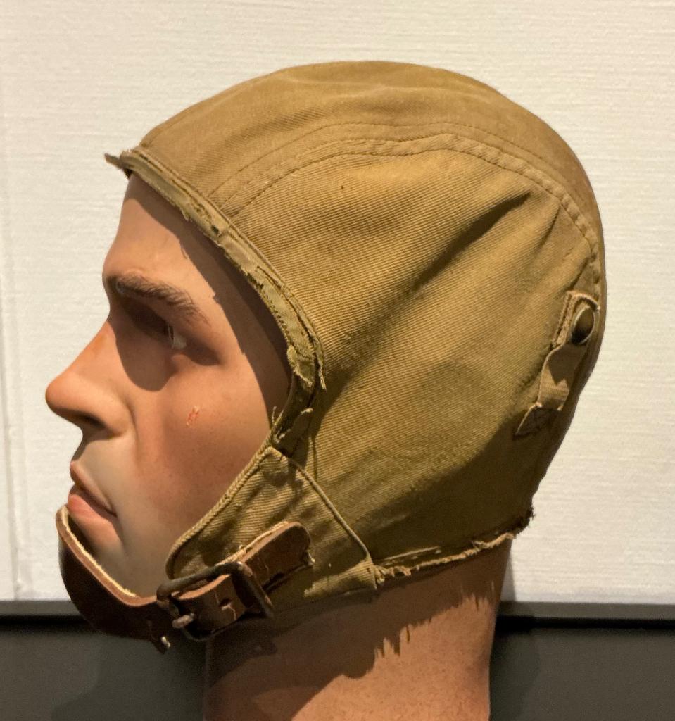 US WWII WO2 A8 muts met kinstuk airborne paratrooper, Ophalen of Verzenden