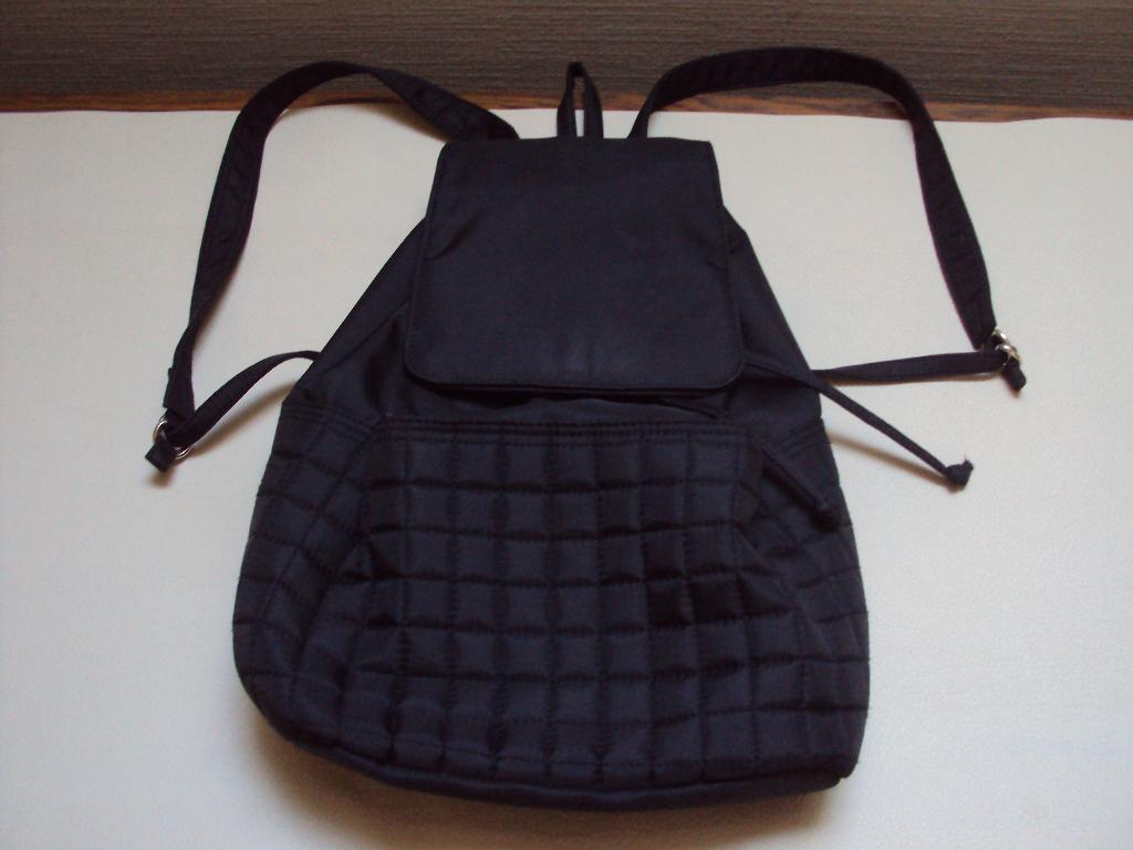 Leuk, zwart, handig rugzakje        NIEUW !, Ophalen of Verzenden