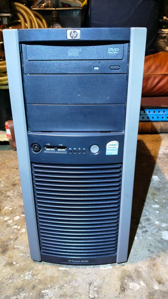 HP Proliant ML310, G4-server, Ophalen