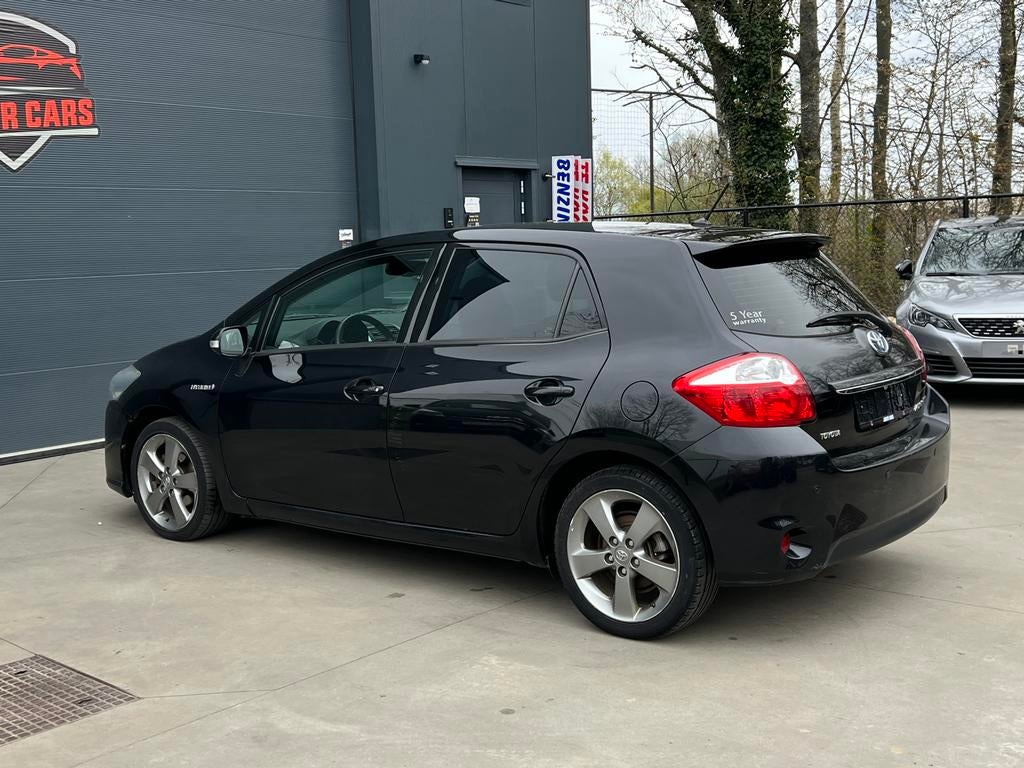 Toyota Auris HYBRID 1.8i HSD Premium CVT, Autos, Toyota, Cuir, Euro 5, Achat, https://public.car-pass.be/vhr/6588a12f-5b01-4bc5-b04e-ed8dd0d52880