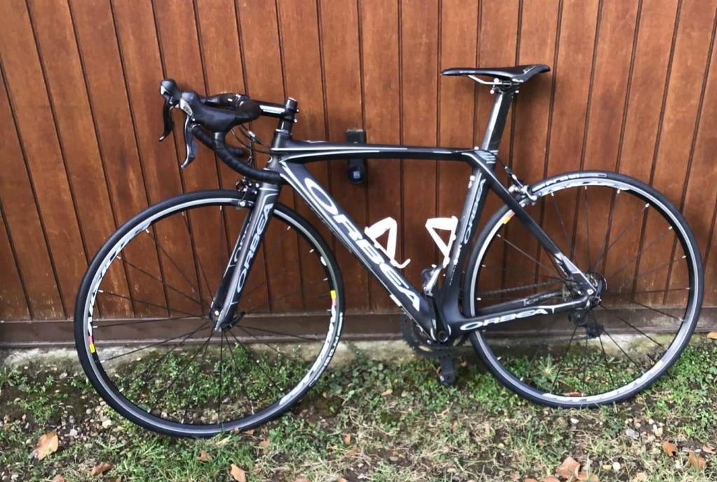 Vélo Orbea Orca carbone, Carbone