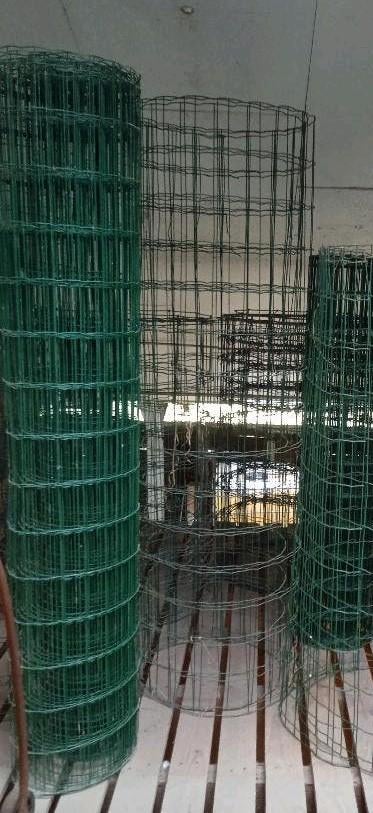 Partij Groen draadhek, Ophalen