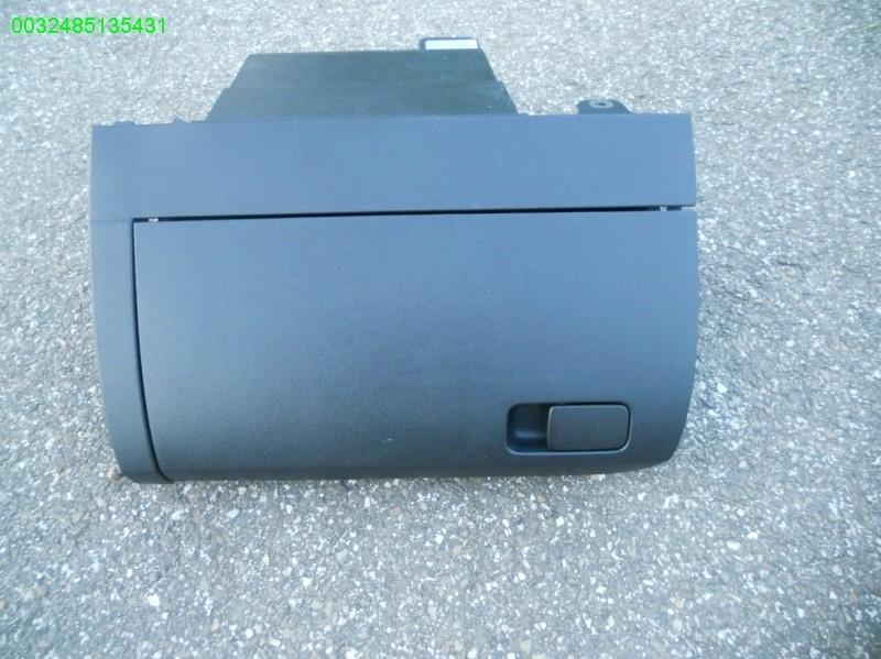 dashboardkastje Handschoenkastje Volkswagen Polo 6R, Gebruikt, Volkswagen, Volkswagen AG, Vw@volkswagen.de