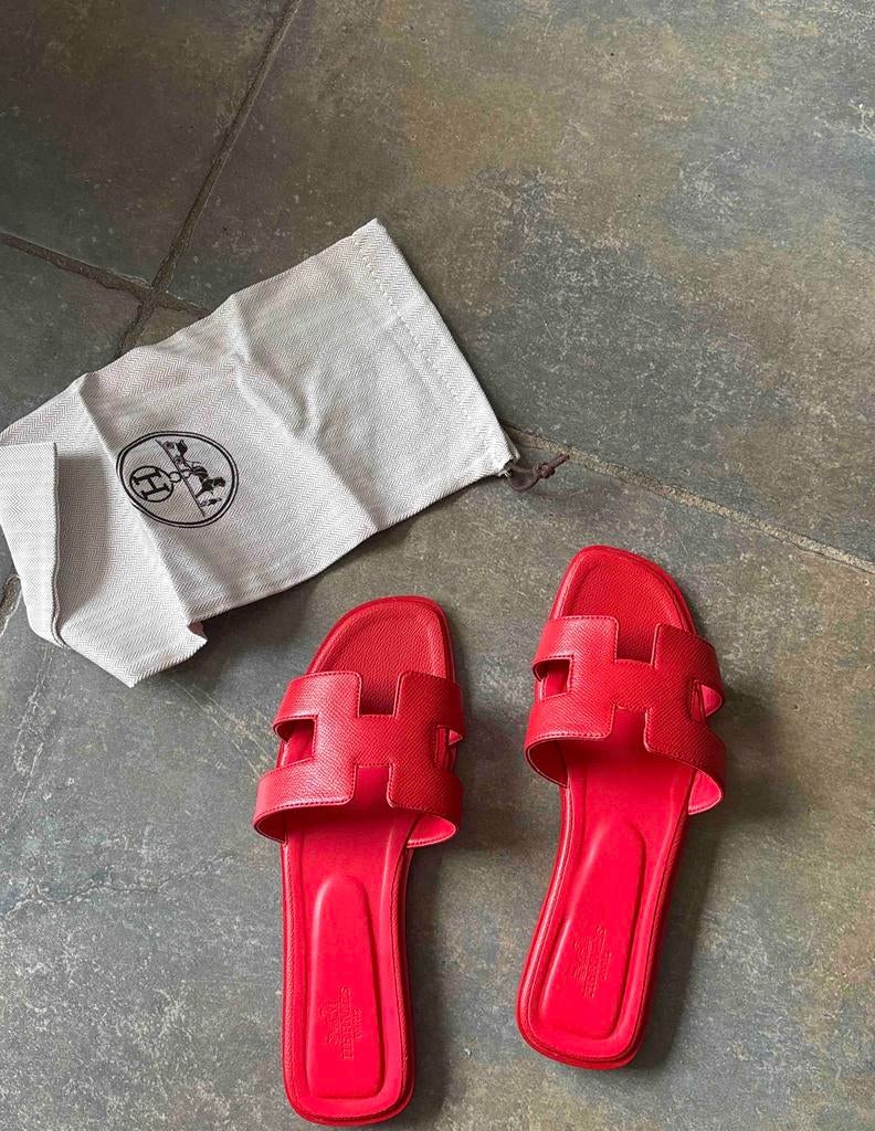 Sandale hermes Oran, Kleding | Dames, Schoenen, Ophalen of Verzenden, Zo goed als nieuw