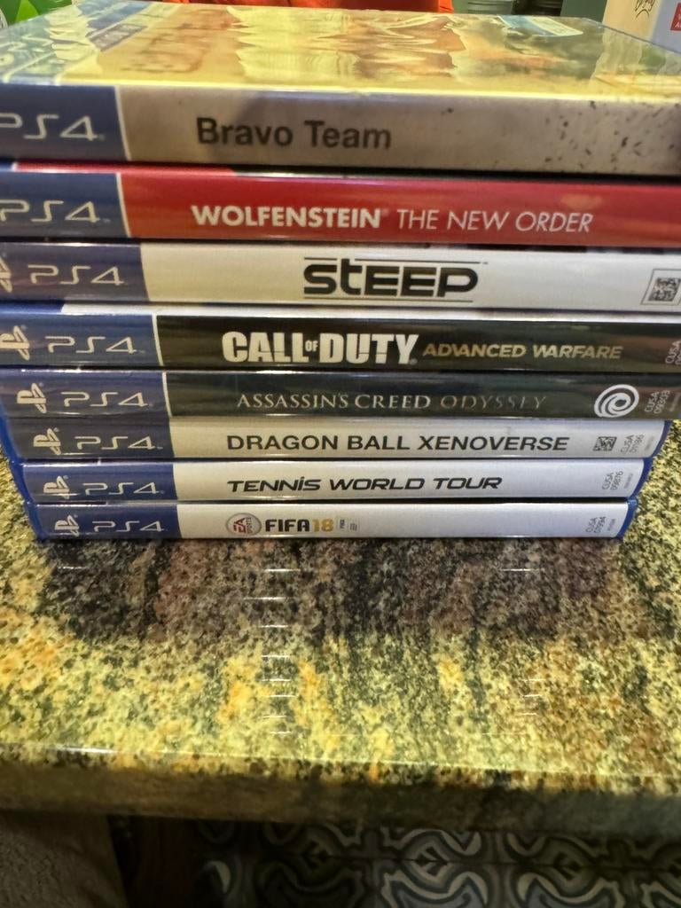 Ps4 games, Games en Spelcomputers, Ophalen of Verzenden, Zo goed als nieuw