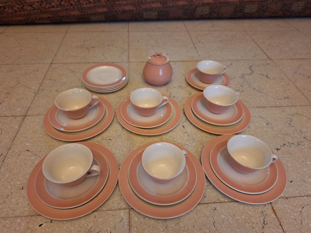 Servies retro jaren 60, Service complet, Poterie, Enlèvement, Utilisé