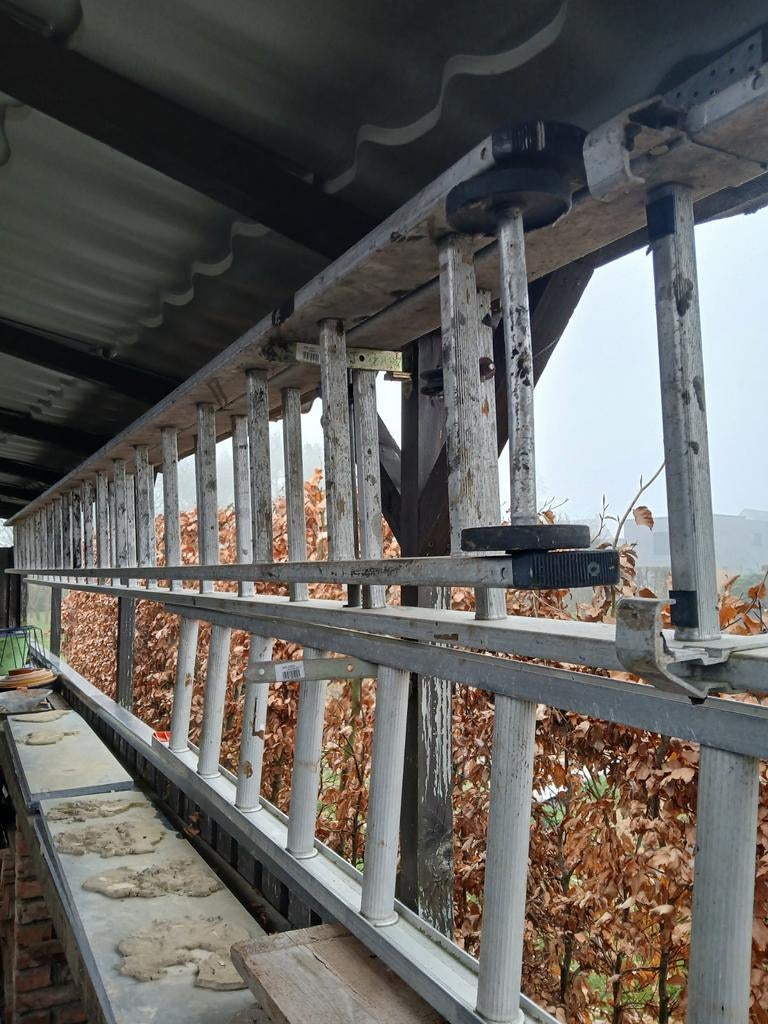 2 grote ladders met elk 2 delen, Ophalen, Gebruikt, Ladder, Opvouwbaar of Inschuifbaar