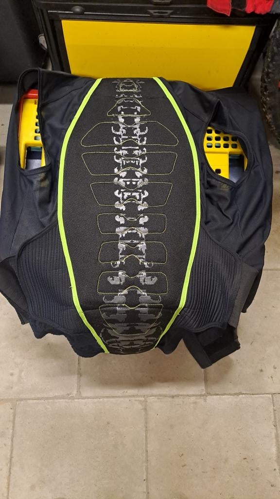 Rugbeschermers ., Ophalen