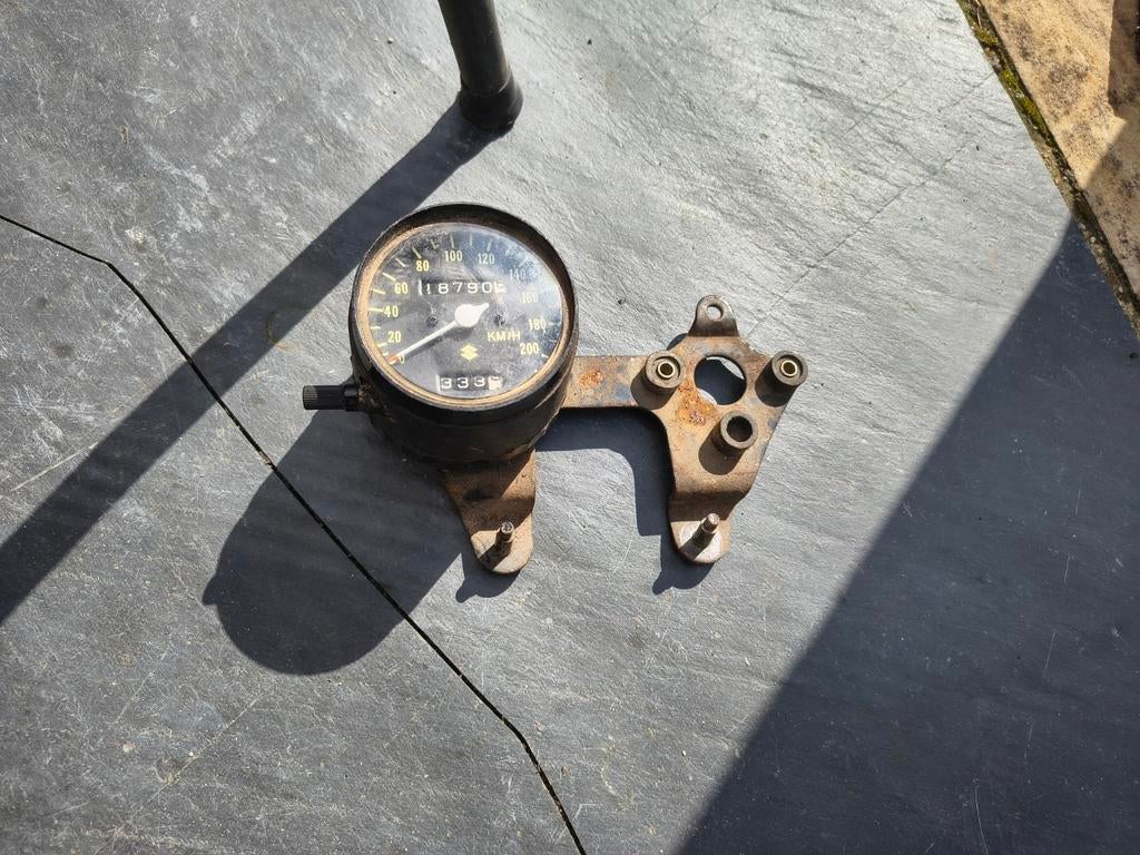 Suzuki T500, Enlèvement ou Envoi