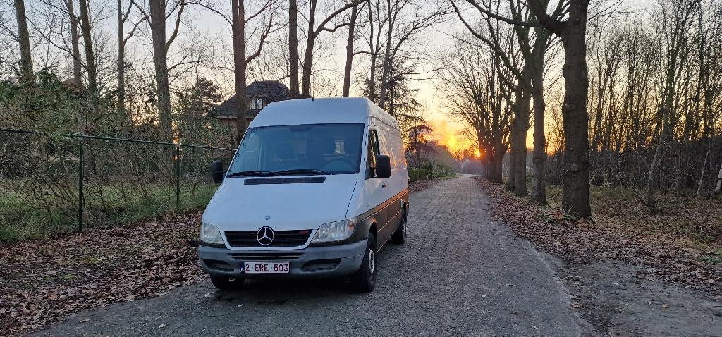 Mercedes Sprinter Campervan (2005), Caravans en Kamperen, Mobilhomes, Tot en met 2, Mercedes-Benz, Particulier, 3 tot 6 maanden geleden