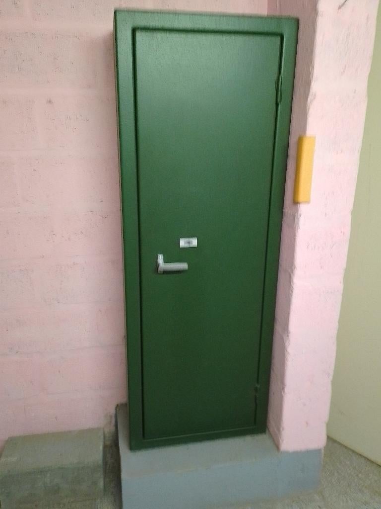 NOUVEAU COFFRE FORT POUR ARMES DE CHASSE., Enlèvement ou Envoi, Neuf, Coffre-fort