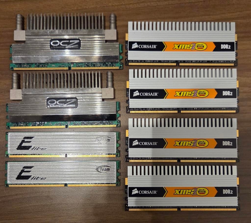 RAM DDR4 DDR2 DDR1, Computers en Software, RAM geheugen, Ophalen of Verzenden, DDR2