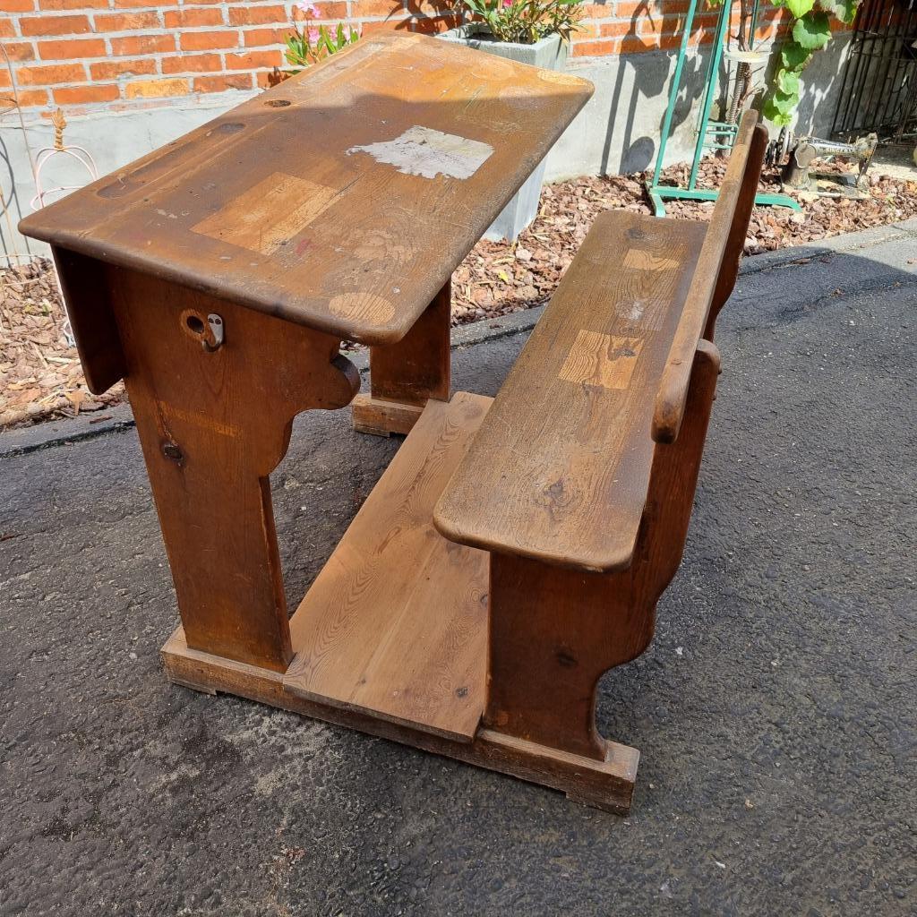 Antiek schoolbankje, Ophalen