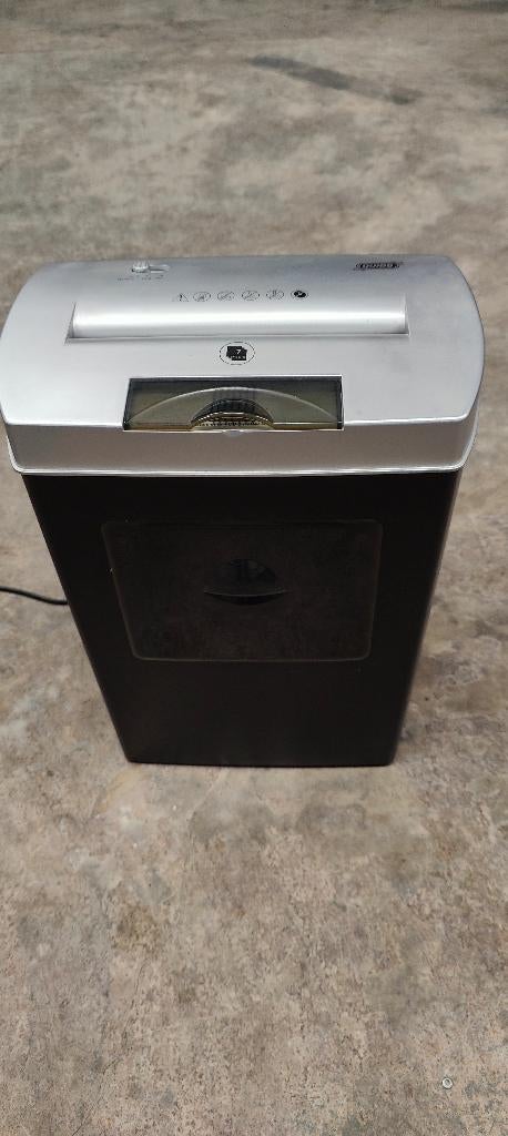 Papierversnipperaar  QUIGG, Enlèvement, Utilisé